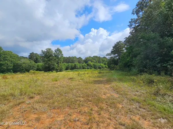$89,500 | 923 Jeffery Drive, Laurel, MS 39440