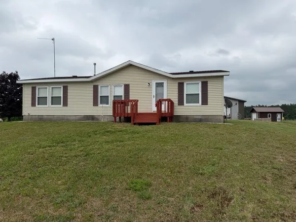 $359,900 | 2324 Krumlauf Road Southeast, Kalkaska, MI 49646