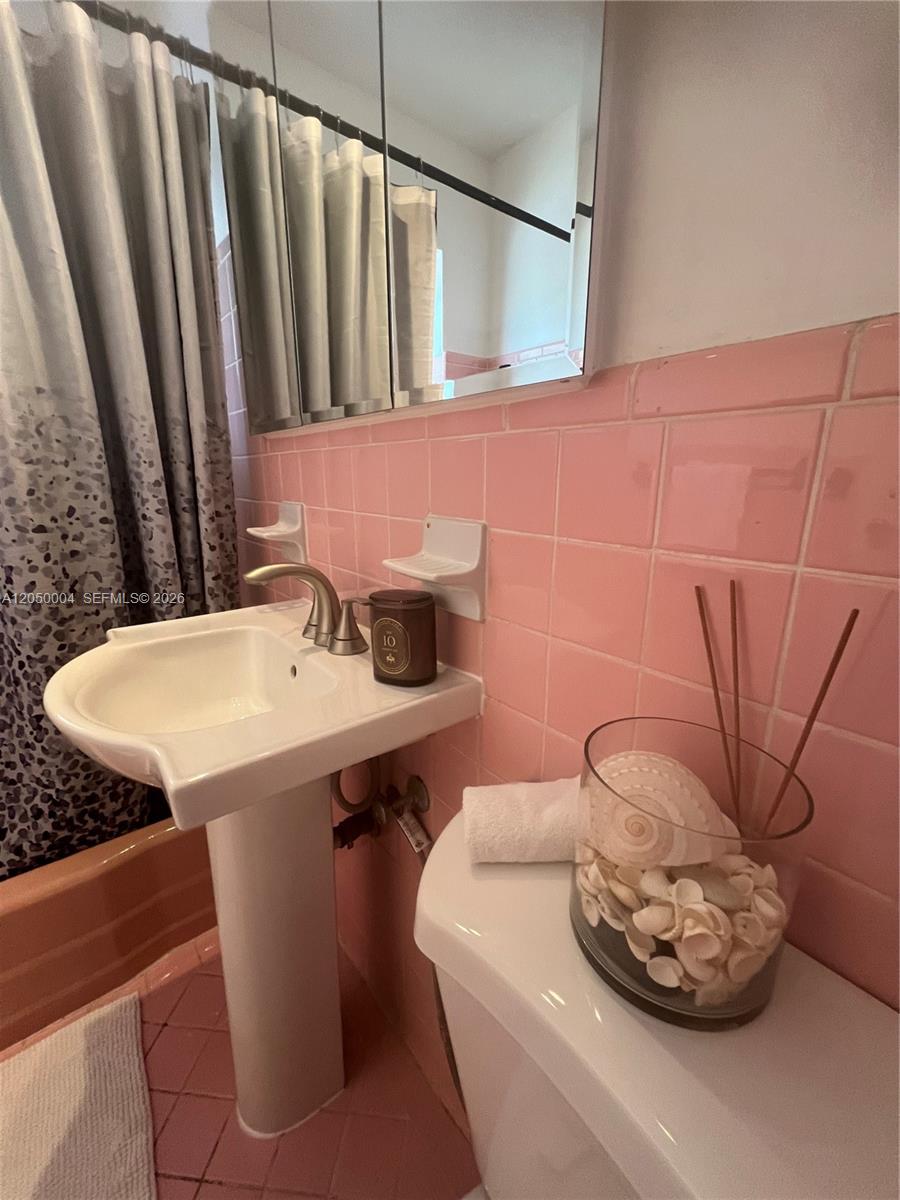 7720 Harding Avenue, Unit 9 Miami Beach, FL 33141 - Photo 24 of 27
