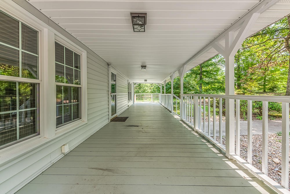 8033 Cataba Lane Corryton, TN 37721 - Photo 5 of 33 Gallery Image 5