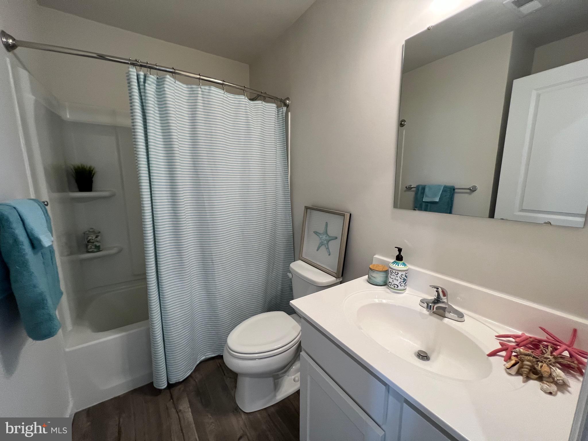 14 Blackgum Road Elkton, MD 21921 - Photo 24 of 35 Hallway full bathroom