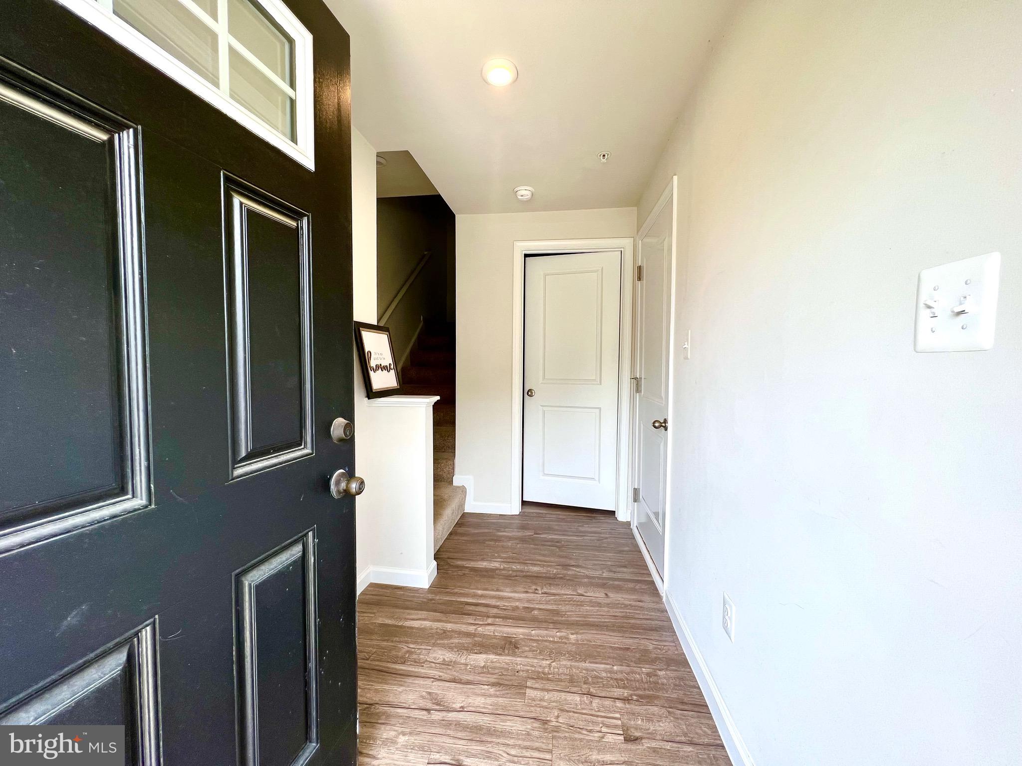 14 Blackgum Road Elkton, MD 21921 - Photo 3 of 35 Entrance / Foyer