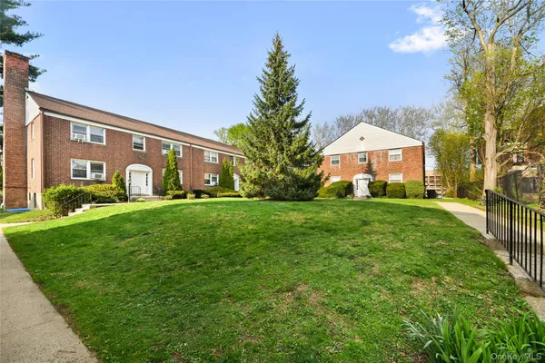 $3,125 | 79 North Broadway, Unit L1, White Plains, NY 10603