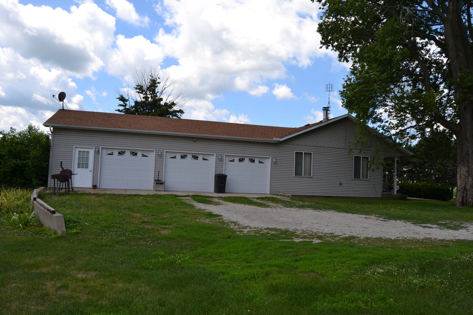 1628 North 31st Road Ottawa, IL 61350 - Photo 17 of 34