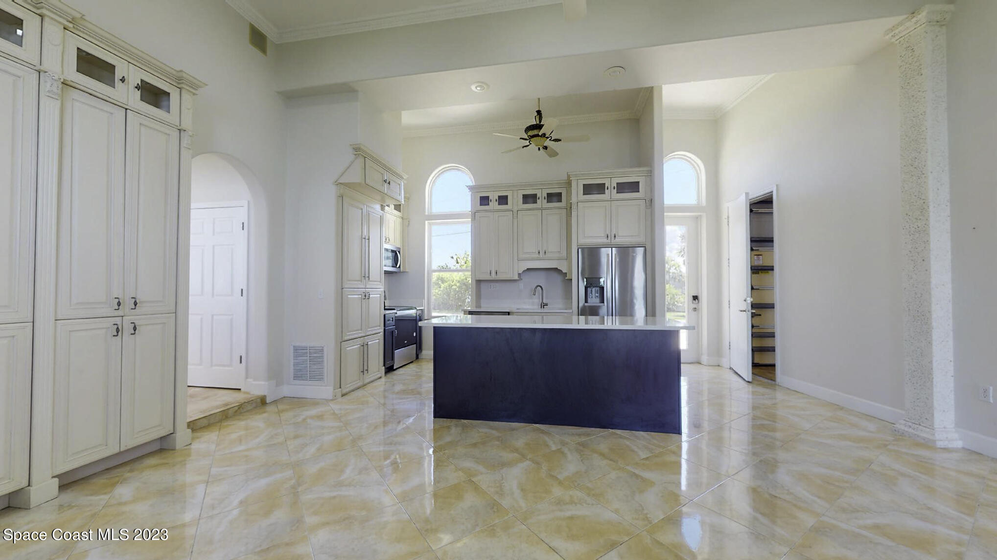 21 West Point Drive, Unit 101 Cocoa Beach, FL 32931 - Photo 26 of 59 Kitchen