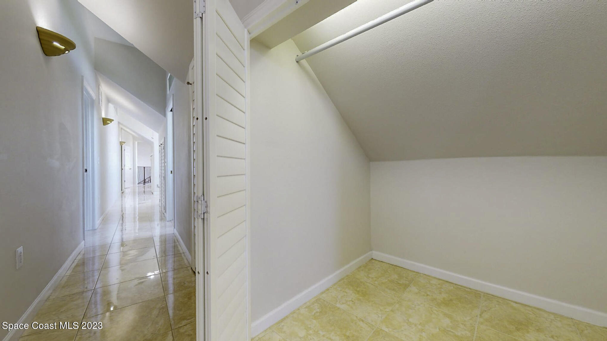 21 West Point Drive, Unit 101 Cocoa Beach, FL 32931 - Photo 48 of 59 a view of a small space