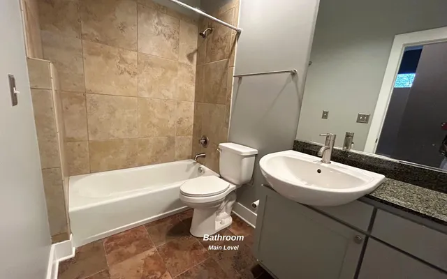 $3,200 | 129 Walnut Street, Unit 134, Chattanooga, TN 37403