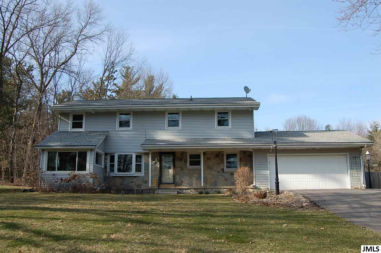 112 Reiniche Road Horton, MI 49246 - Photo 1 of 28 Photo 1