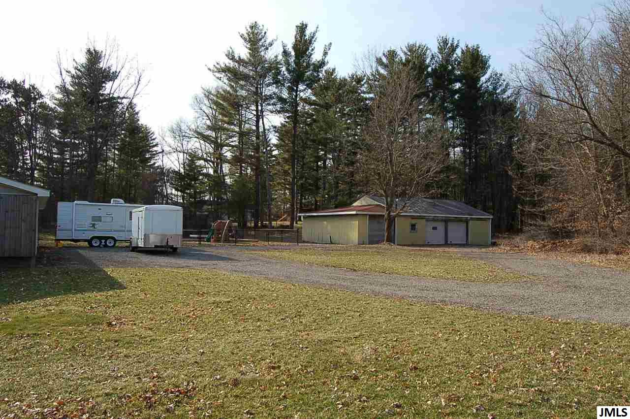 112 Reiniche Road Horton, MI 49246 - Photo 17 of 28 Photo 21