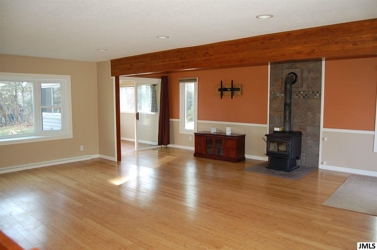 112 Reiniche Road Horton, MI 49246 - Photo 9 of 28 Photo 9