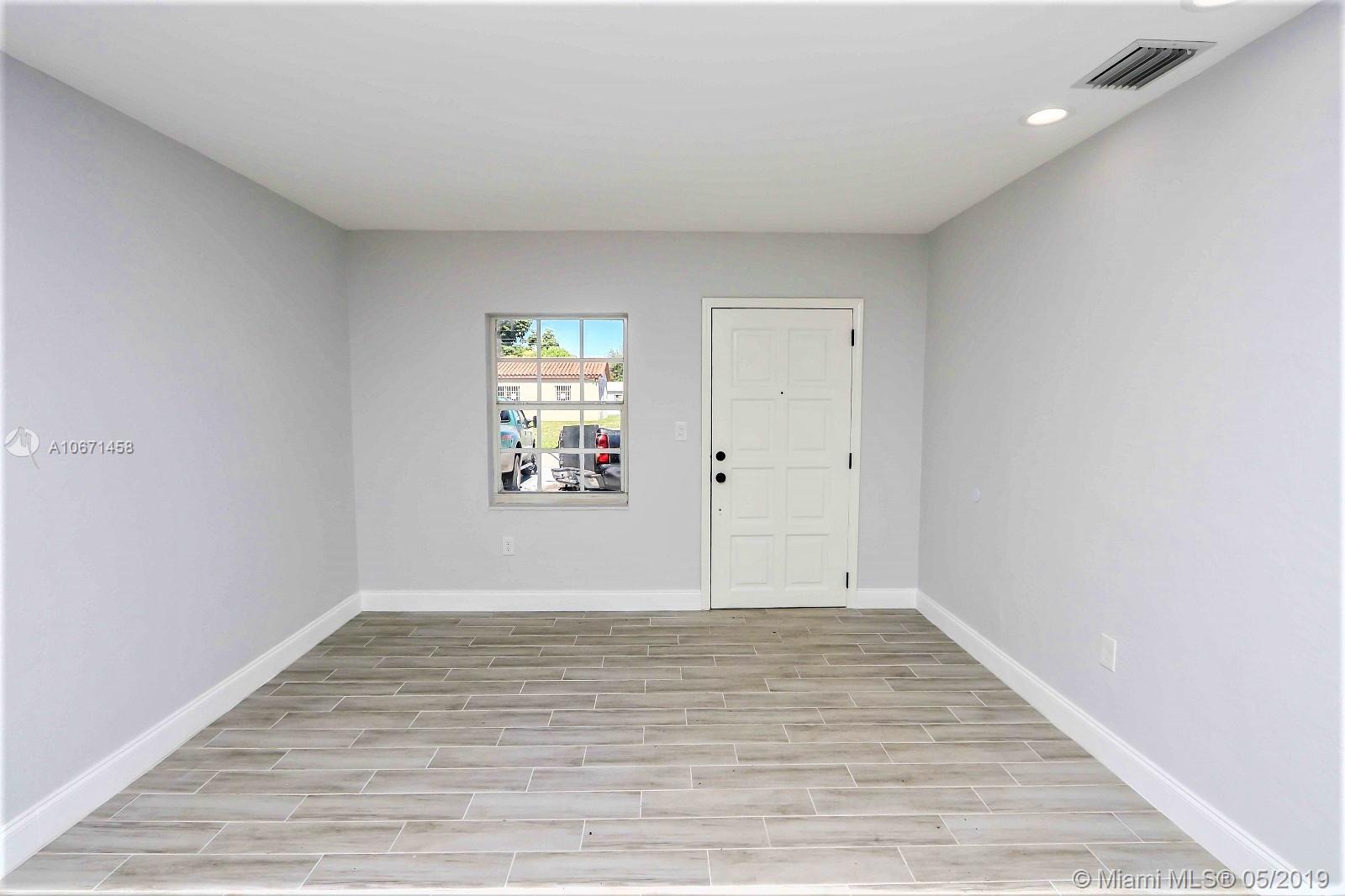 7450 Southwest 34th Street Miami, FL 33155 - Photo 11 of 25 Gallery Image 11