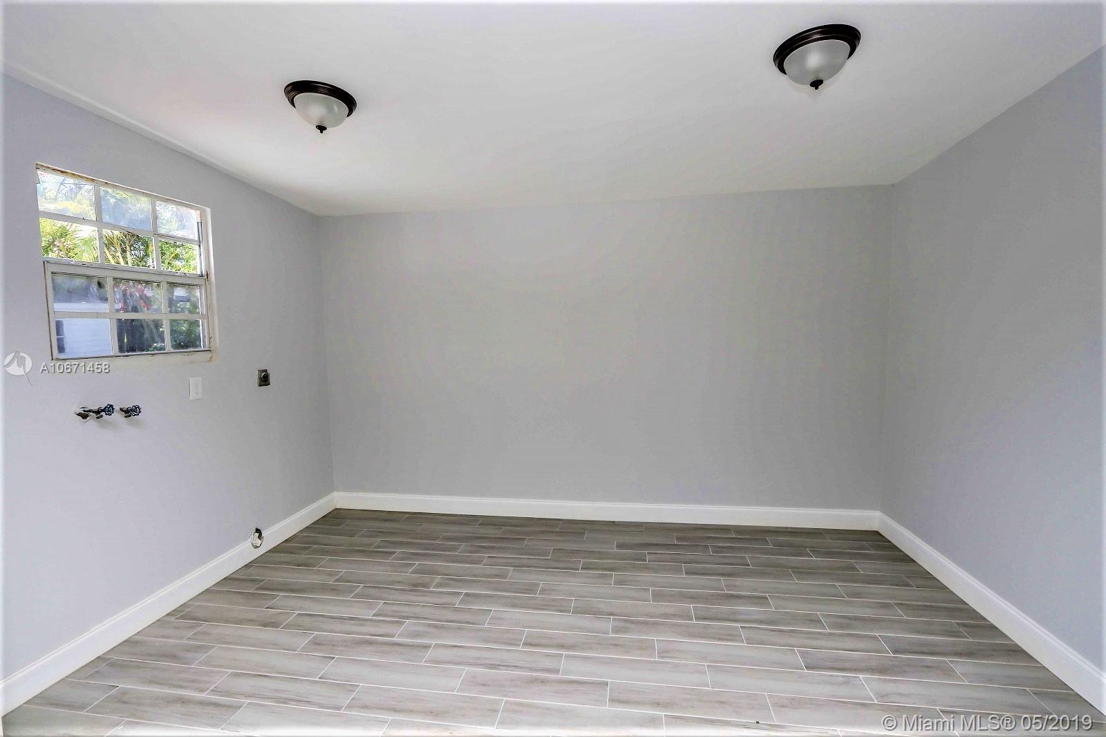 7450 Southwest 34th Street Miami, FL 33155 - Photo 14 of 25 Gallery Image 14