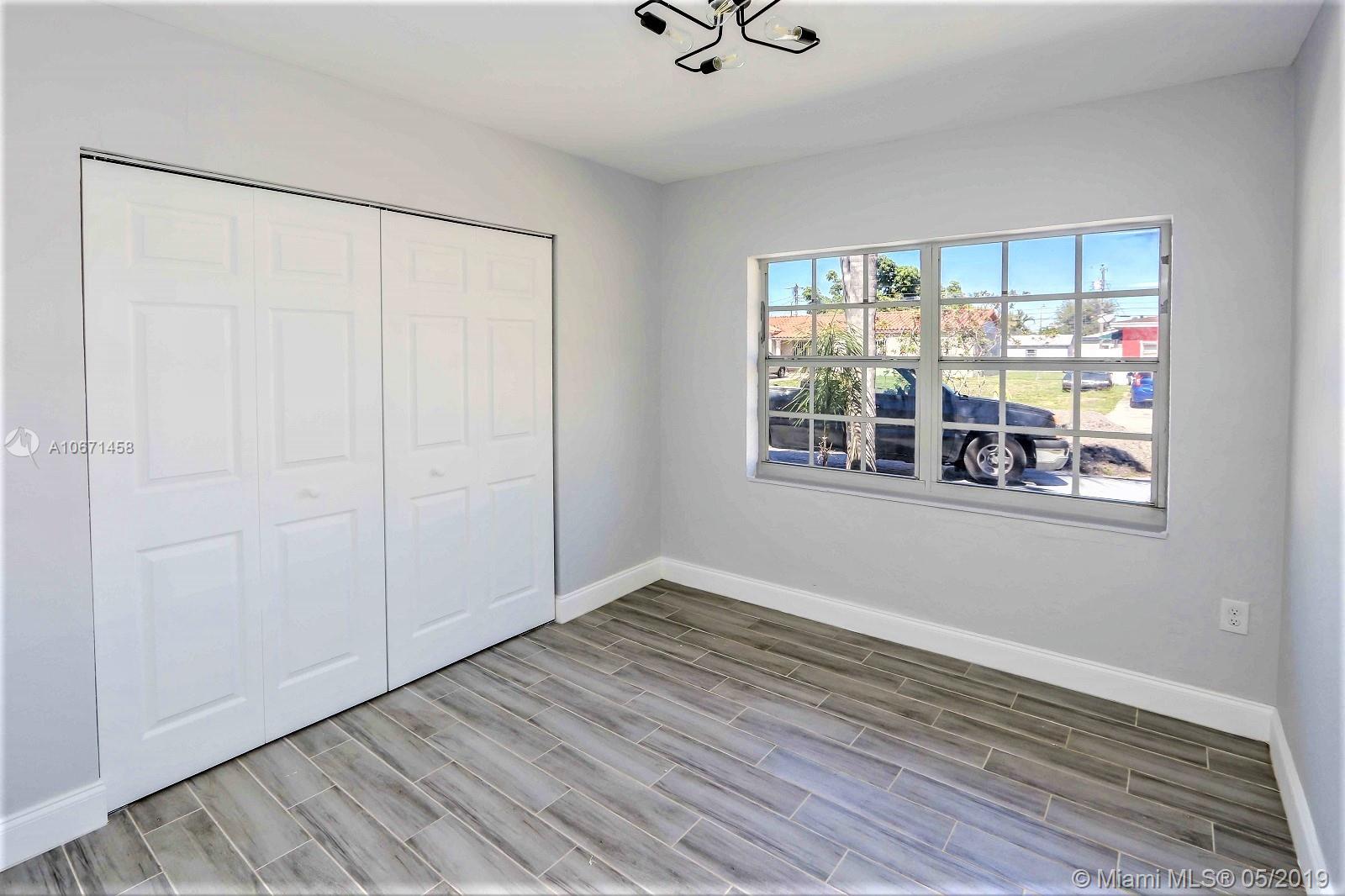 7450 Southwest 34th Street Miami, FL 33155 - Photo 18 of 25 Gallery Image 18