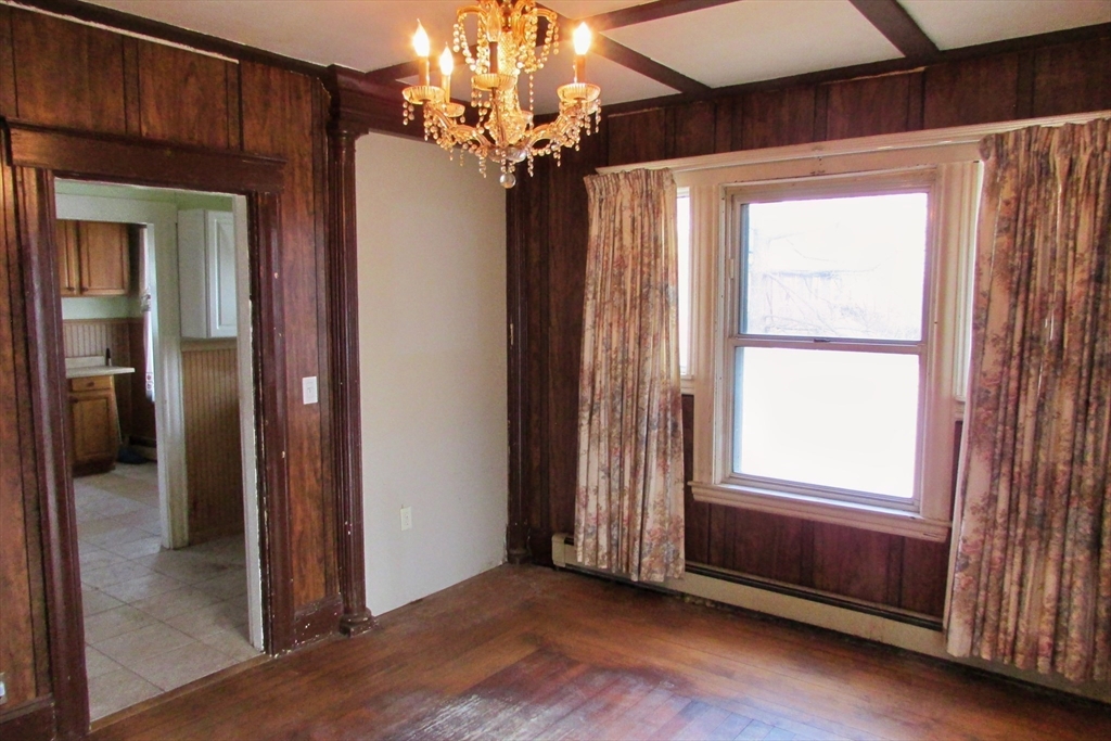 85 Congress Street Milford, MA 01757 - Photo 17 of 34