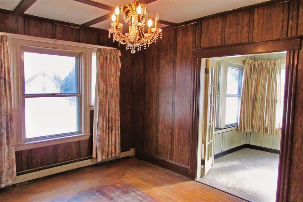 85 Congress Street Milford, MA 01757 - Photo 18 of 34