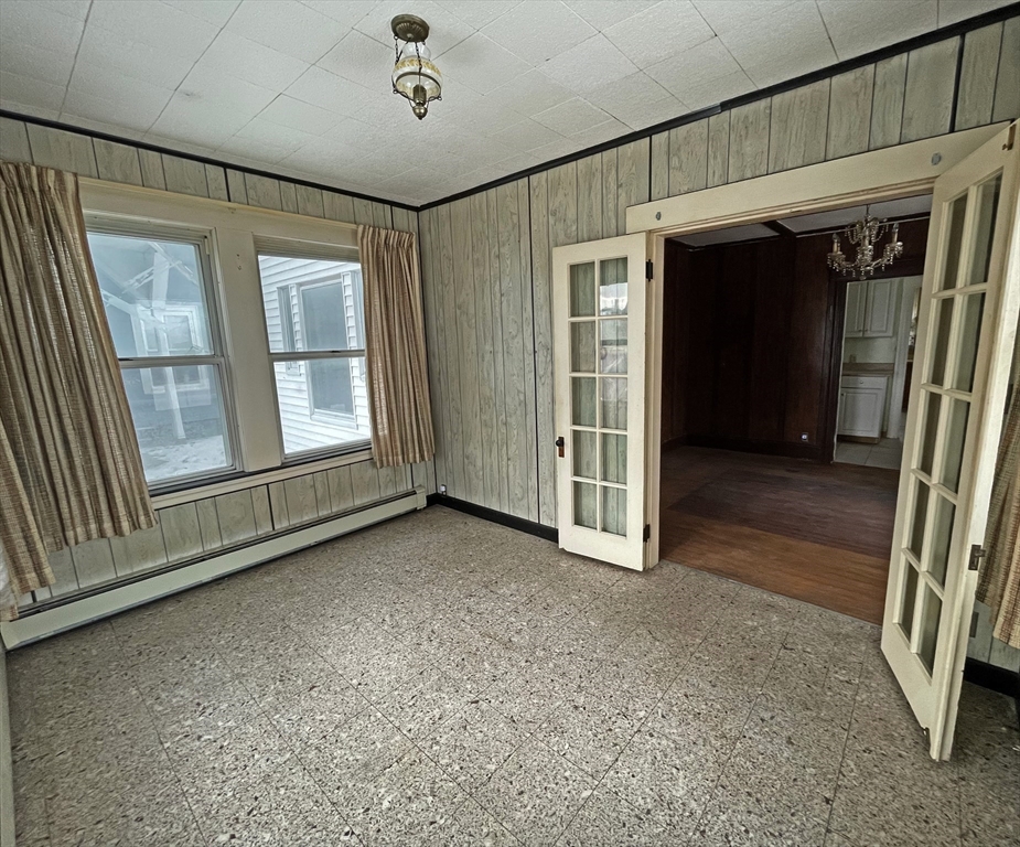 85 Congress Street Milford, MA 01757 - Photo 20 of 34