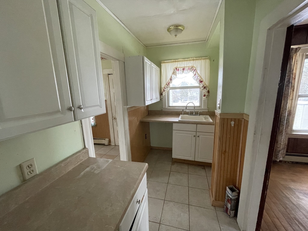 85 Congress Street Milford, MA 01757 - Photo 22 of 34