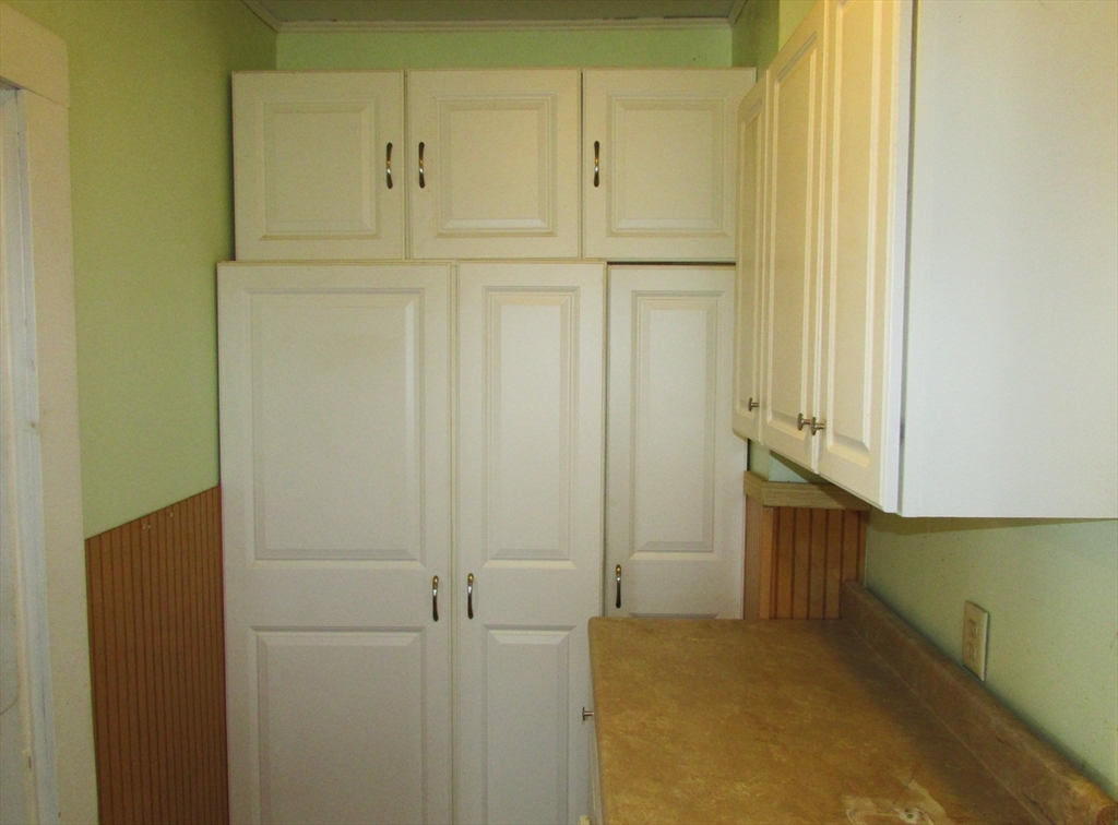 85 Congress Street Milford, MA 01757 - Photo 23 of 34