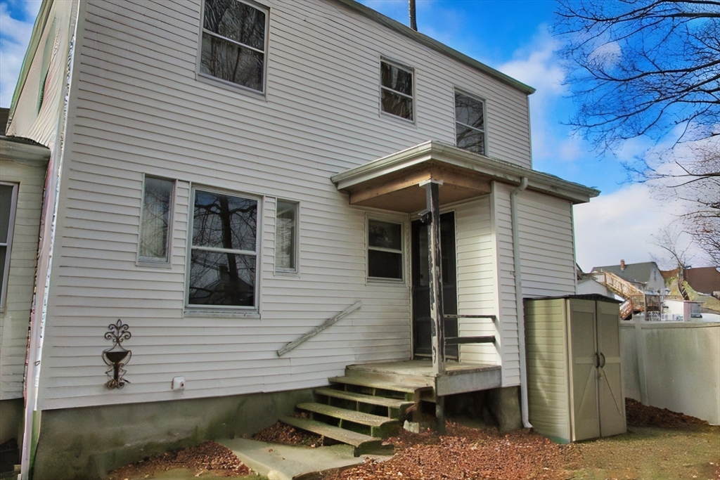 85 Congress Street Milford, MA 01757 - Photo 6 of 34