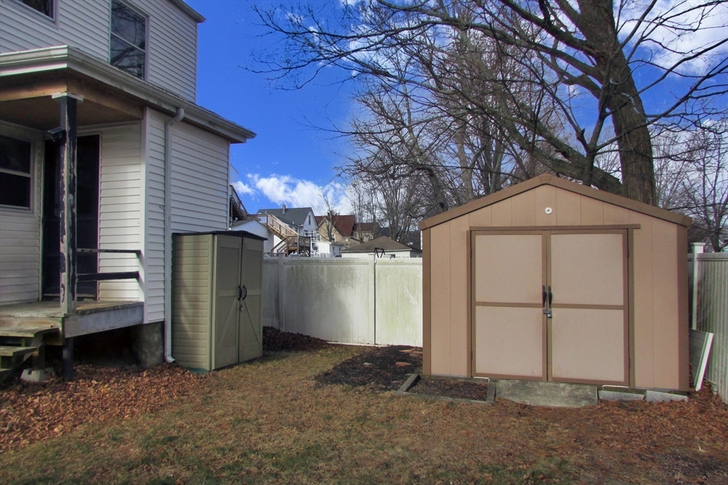 85 Congress Street Milford, MA 01757 - Photo 7 of 34