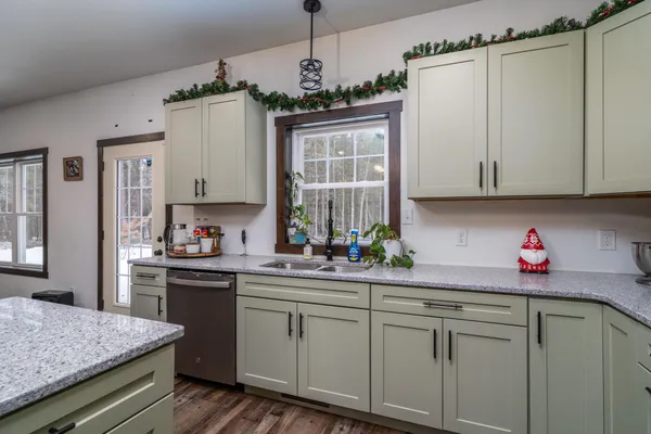 $509,999 | 4109 Buttercup Lane Northwest, Solway, MN 56678