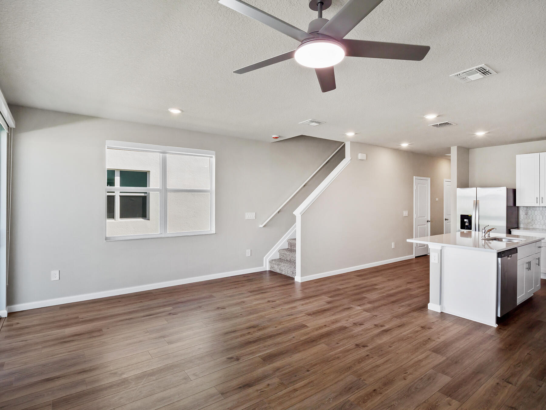 5745 Southeast Edgewater Circle Stuart, FL 34997 - Photo 8 of 38 P1079047-LS-EDIT-1