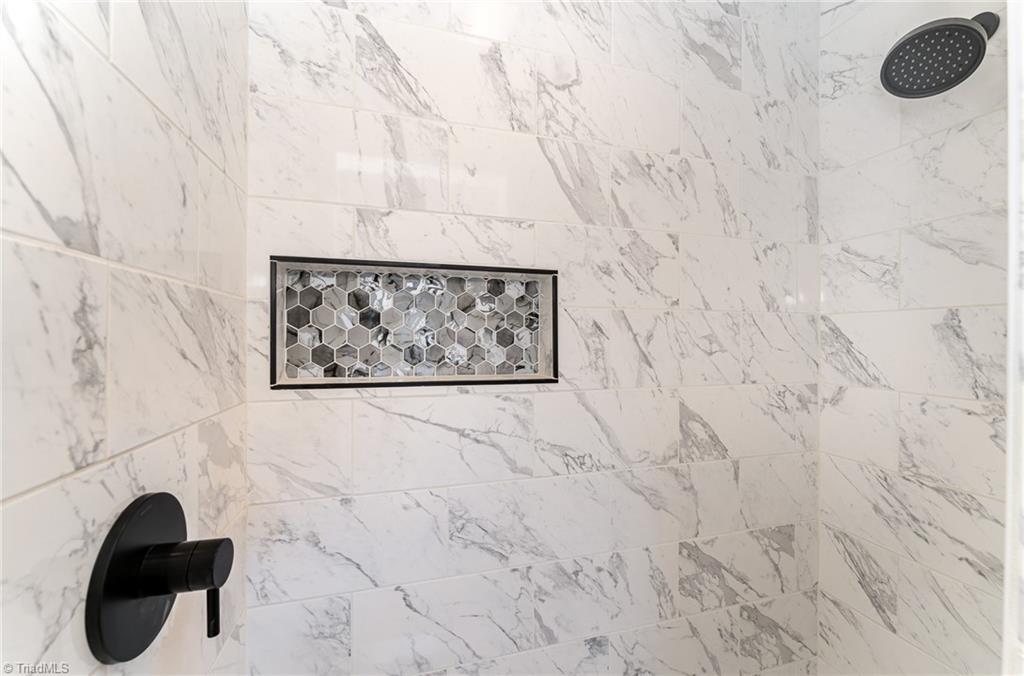 400 Edney Ridge Road Greensboro, NC 27408 - Photo 15 of 19 Primary shower