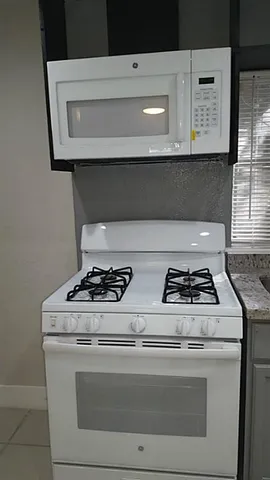 $1,500 | 2021 West Main Street, Unit A, Houston, TX 77098