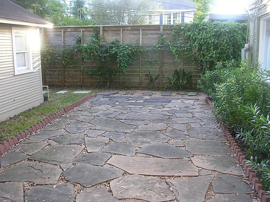 2021 West Main Street, Unit A Houston, TX 77098 - Photo 19 of 20 Outside Patio to sit back and relax.