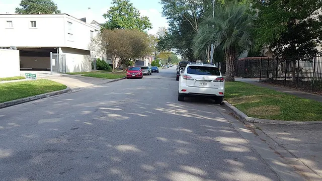 $1,500 | 2021 West Main Street, Unit A, Houston, TX 77098