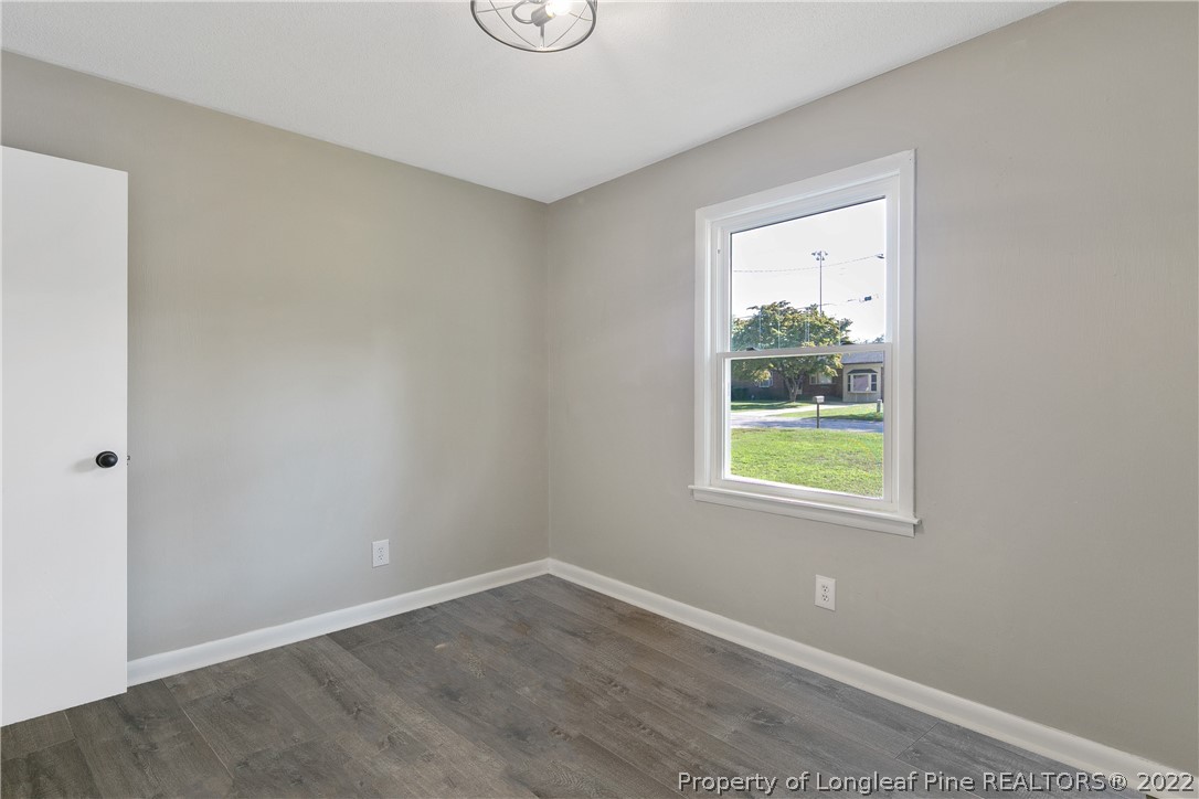 711 Bronco Road Fayetteville, NC 28303 - Photo 38 of 42 an empty room with a window