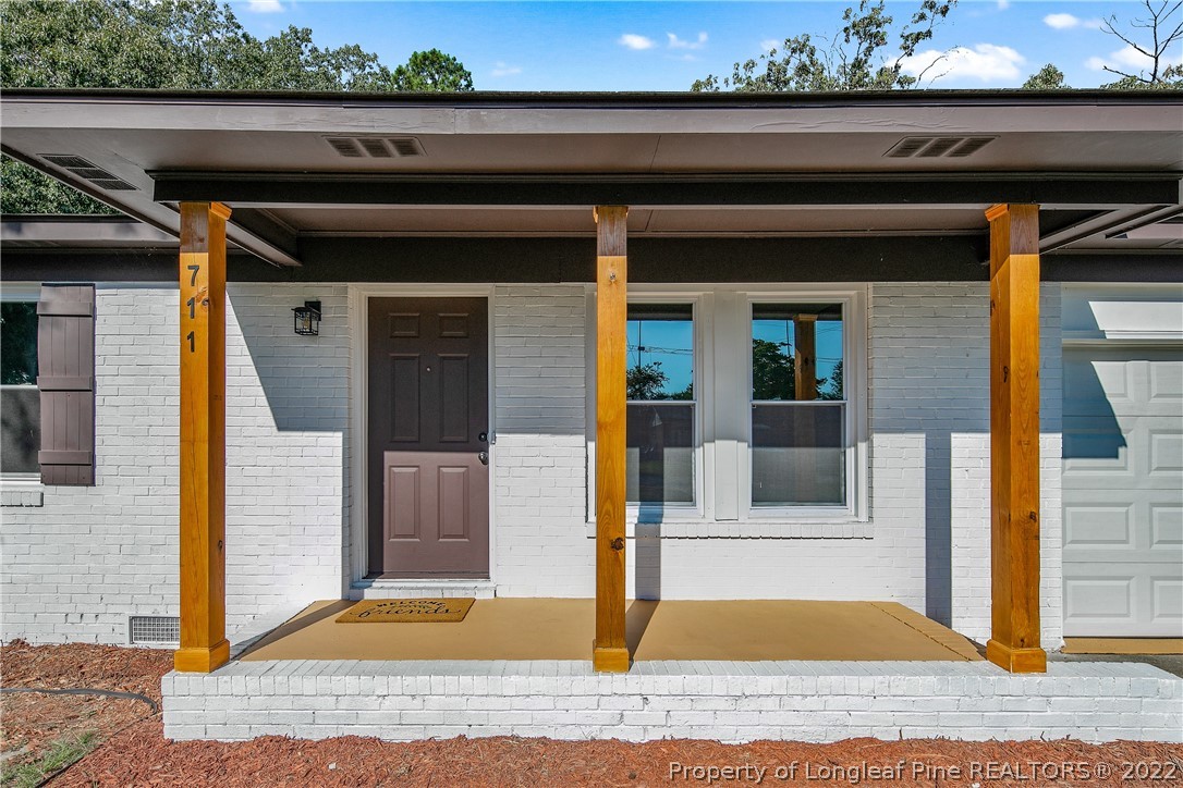 711 Bronco Road Fayetteville, NC 28303 - Photo 4 of 42 a view of entryway front of house