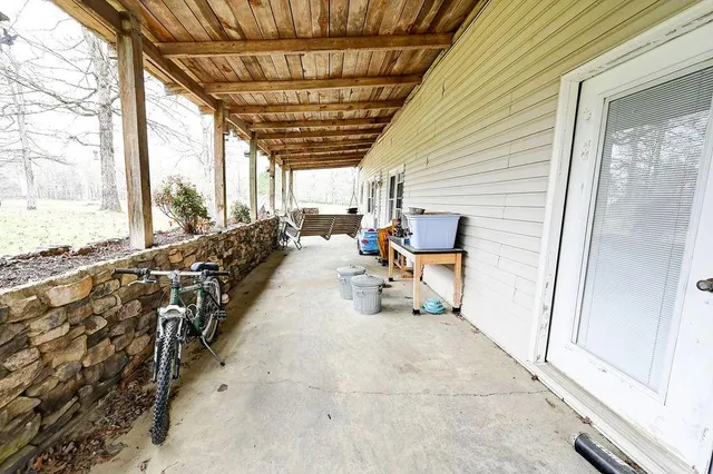 $480,000 | 260 Lovers Lane, Armuchee, GA 30105