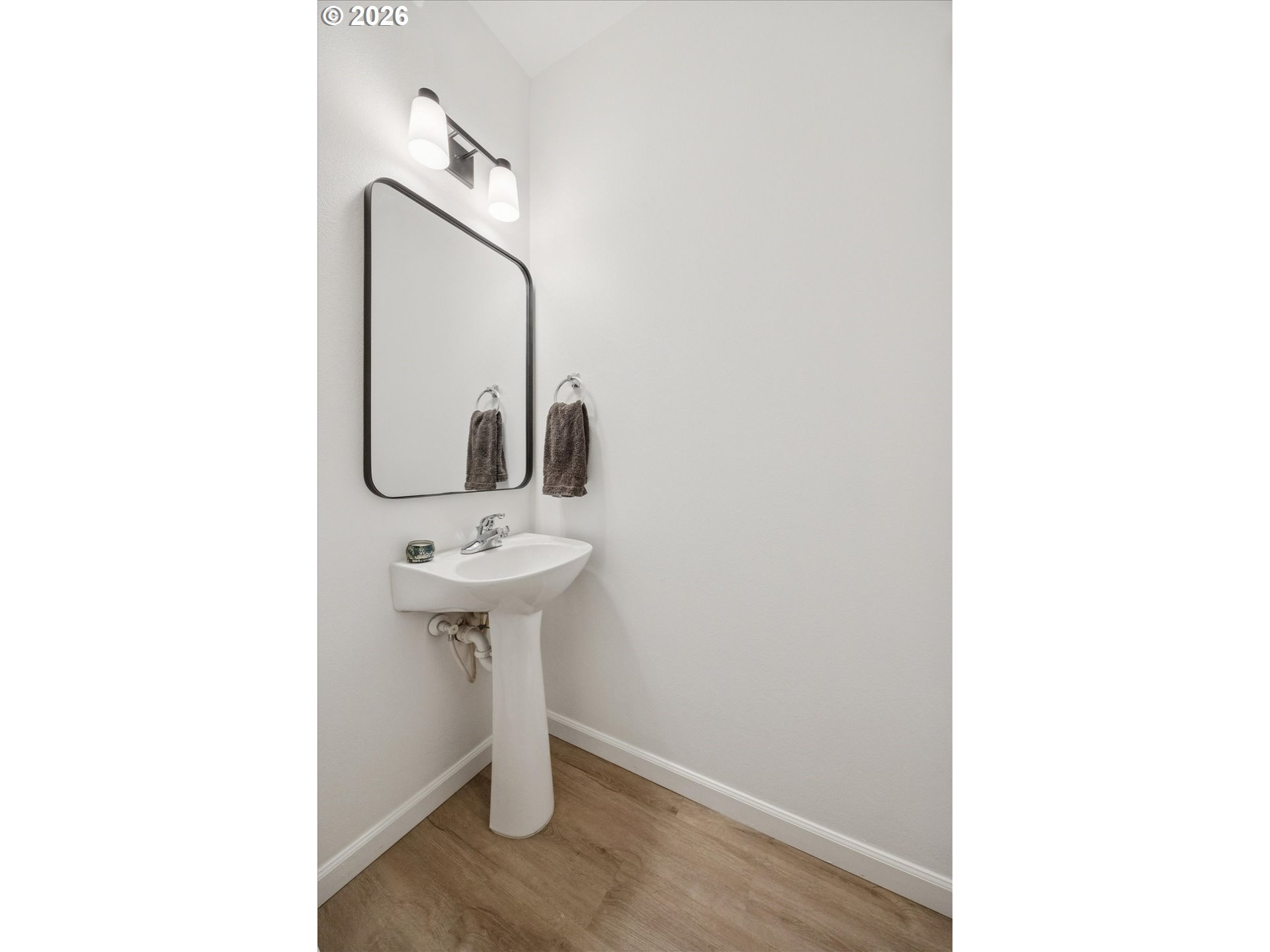 16220 Southwest Baseline Road Beaverton, OR 97006 - Photo 20 of 37 Bathroom