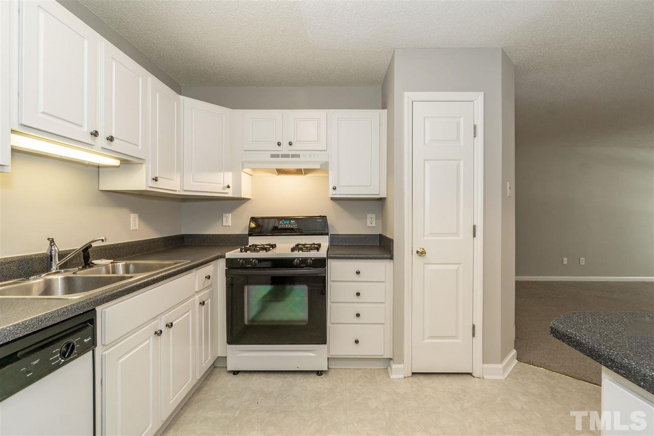 8650 Neuse Landing Lane, Unit 110 Raleigh, NC 27616 - Photo 6 of 20 Gallery Image 6