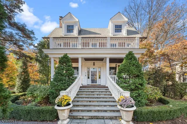 $2,755,000 | 67 Tulip Street, Summit, NJ 07901