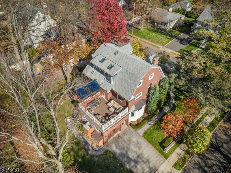 67 Tulip Street Summit, NJ 07901 - Photo 7 of 47