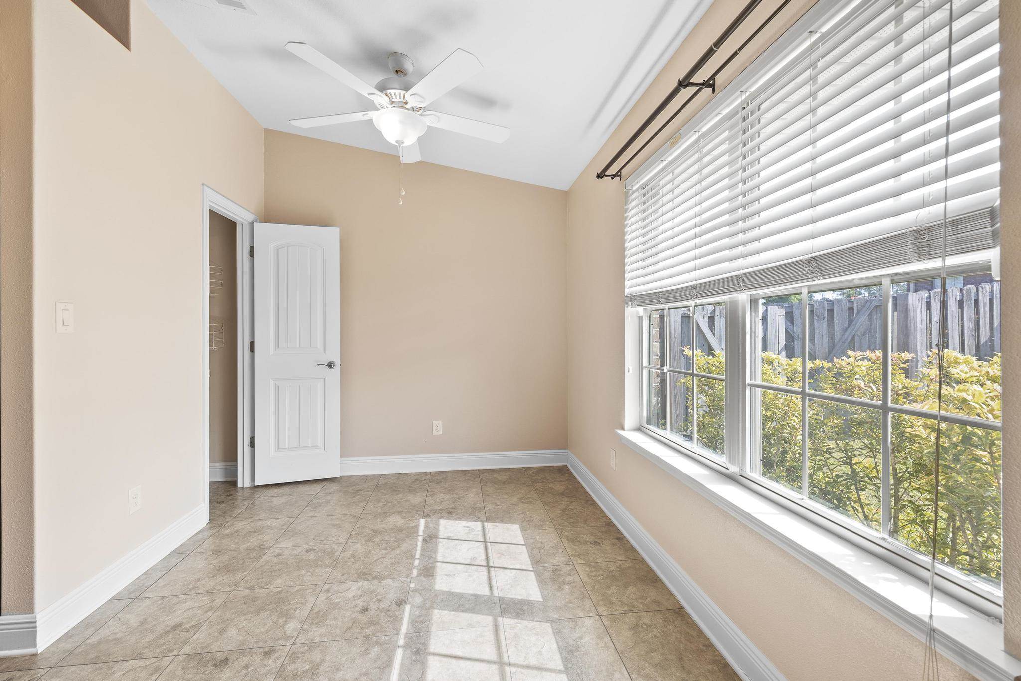 6305 Parakeet Trail Pensacola, FL 32503 - Photo 19 of 40