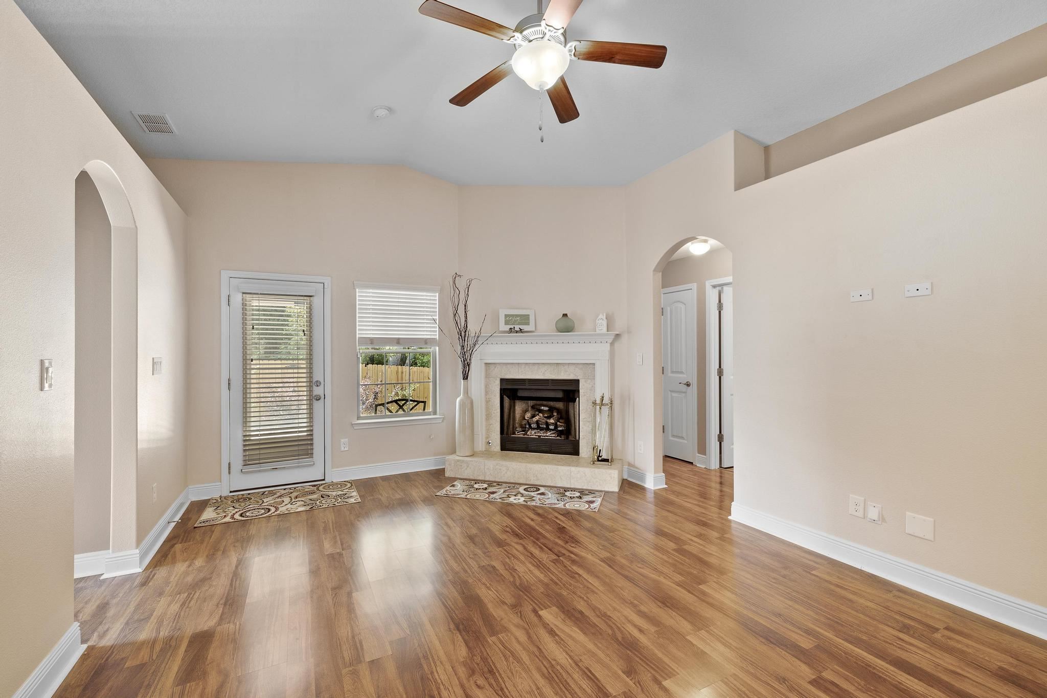 6305 Parakeet Trail Pensacola, FL 32503 - Photo 8 of 40