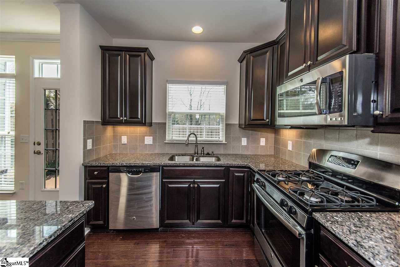 452 Christiane Way Greenville, SC 29607 - Photo 8 of 29 Gallery Image 8