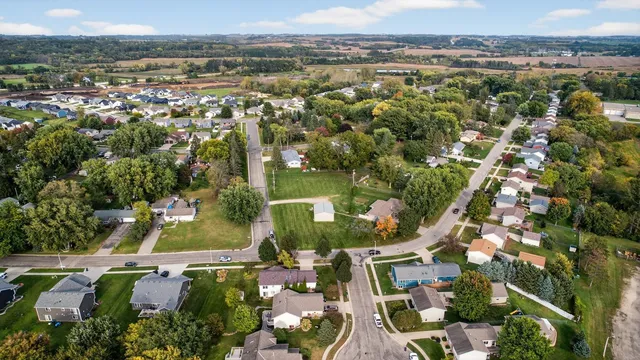 $349,900 | 3630 Strathmore Lane Southeast, Rochester, MN 55904