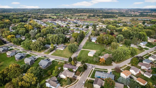 $349,900 | 3630 Strathmore Lane Southeast, Rochester, MN 55904