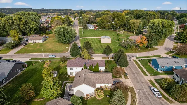 $349,900 | 3630 Strathmore Lane Southeast, Rochester, MN 55904