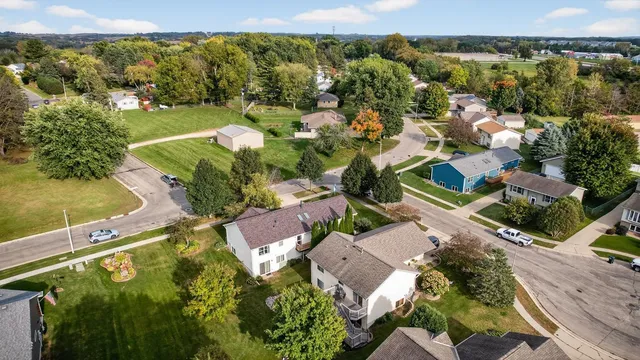 $349,900 | 3630 Strathmore Lane Southeast, Rochester, MN 55904