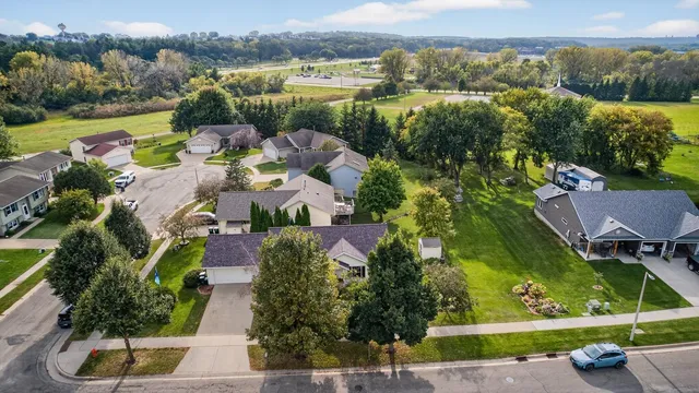 $349,900 | 3630 Strathmore Lane Southeast, Rochester, MN 55904