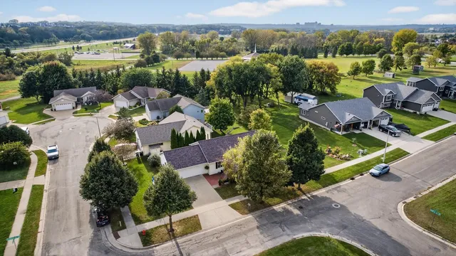 $349,900 | 3630 Strathmore Lane Southeast, Rochester, MN 55904