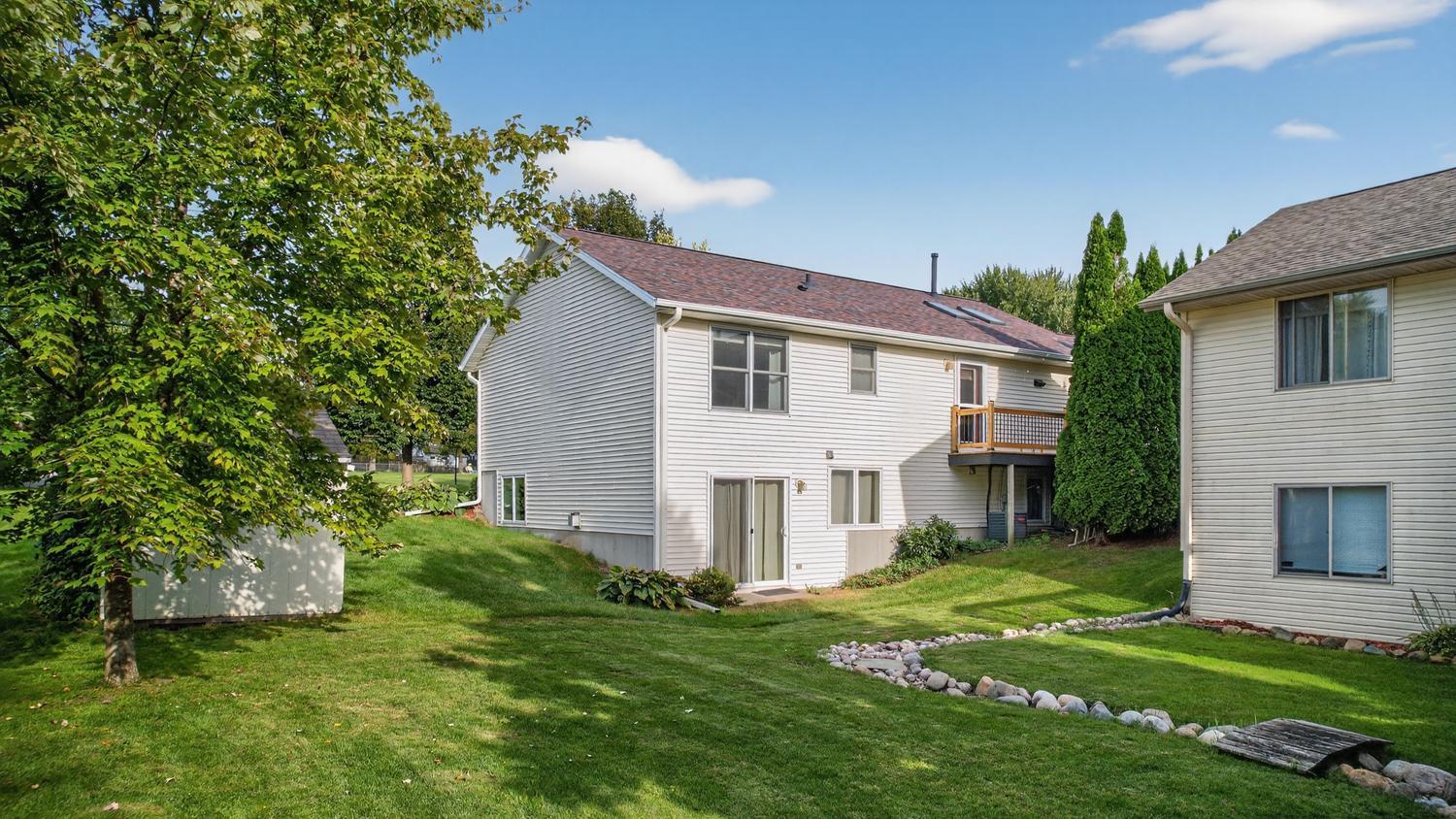 3630 Strathmore Lane Southeast Rochester, MN 55904 - Photo 43 of 49