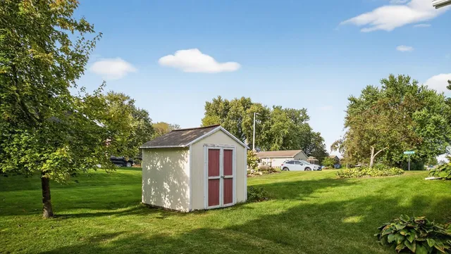 $349,900 | 3630 Strathmore Lane Southeast, Rochester, MN 55904