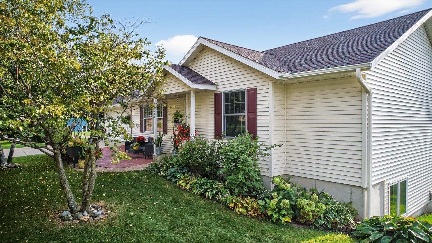 3630 Strathmore Lane Southeast Rochester, MN 55904 - Photo 46 of 49