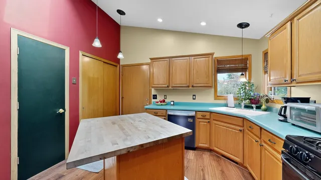 $349,900 | 3630 Strathmore Lane Southeast, Rochester, MN 55904